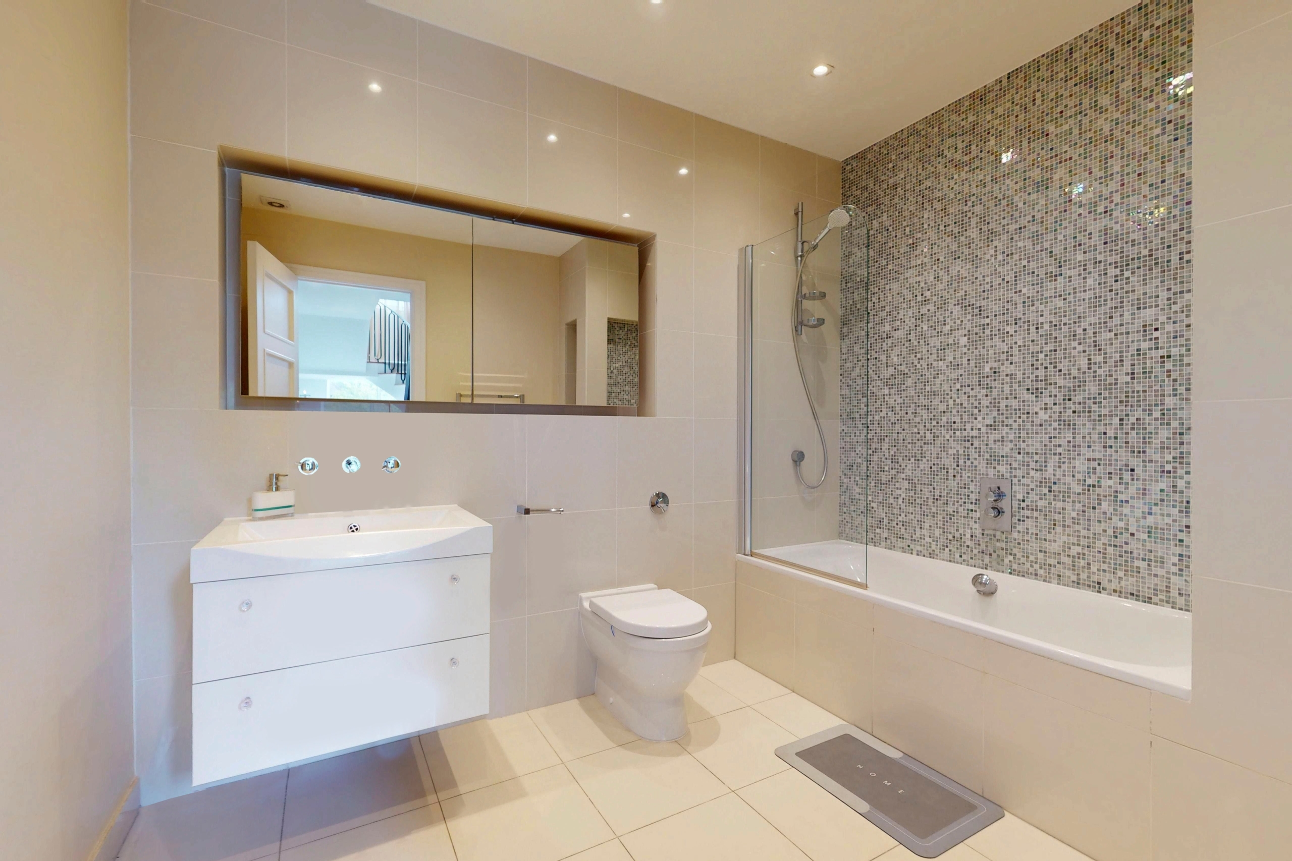 3, Fairholme Gardens, London, N3 3ED