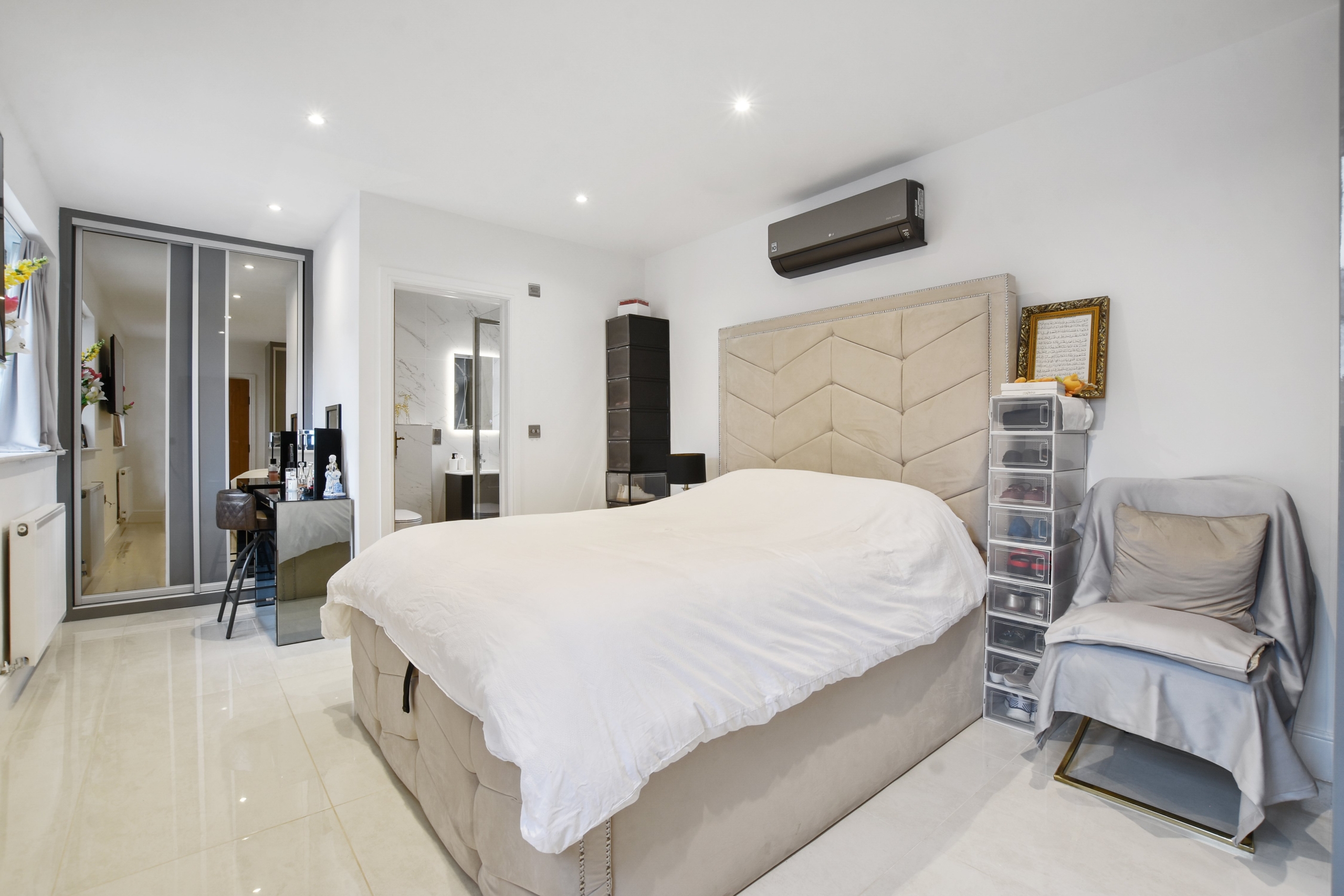 44, Ingram Way, Greenford, UB6 8QG