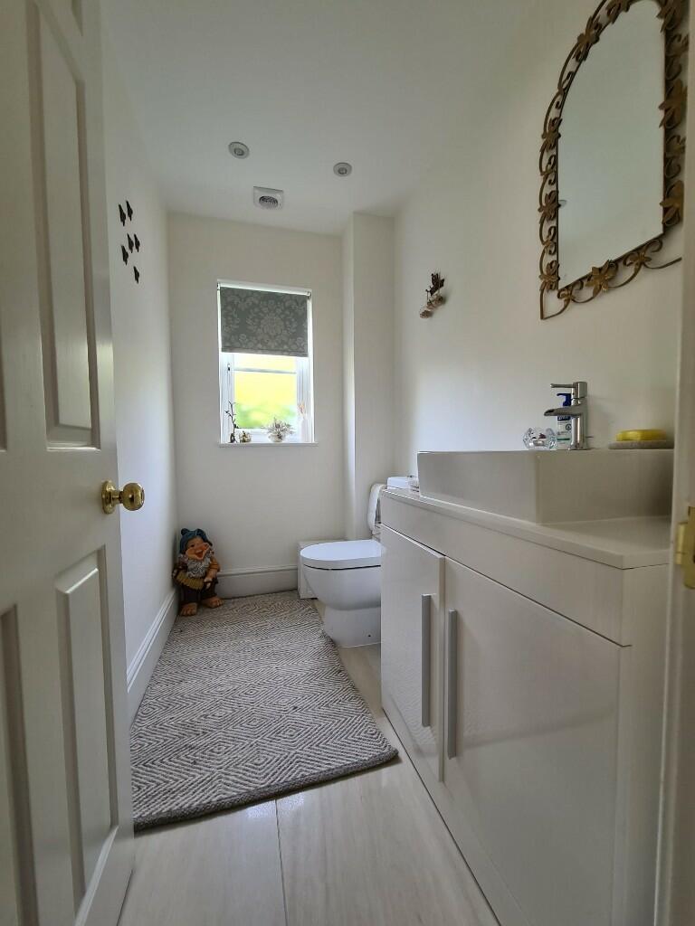 14, Warbank Lane, Kingston upon Thames, KT2 7ES