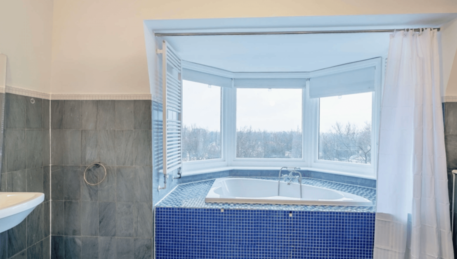 Strathmore Court, Penthouse B, 143, Park Road, London, NW8 7HY