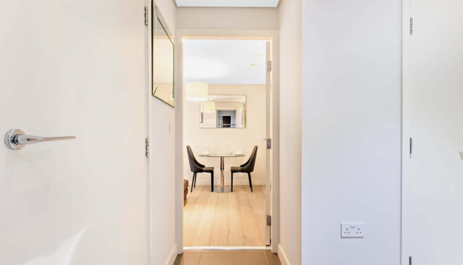 Apartment 711, 4, Merchant Square East, London, W2 1AN
