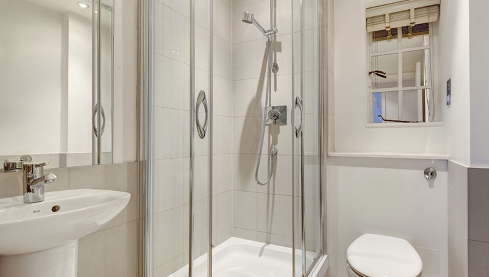 Pelham Court, Flat 38, 145, Fulham Road, London, SW3 6SH