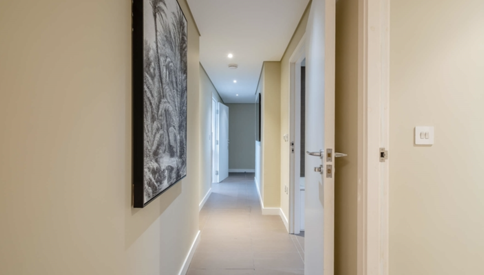 Apartment 1108, 4, Merchant Square East, London, W2 1AN