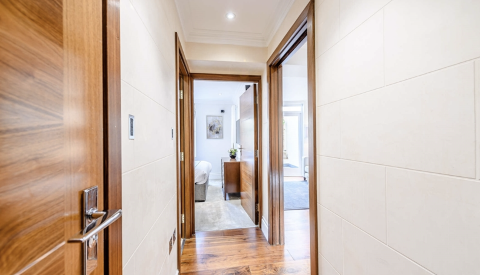 Garden House, Flat B5, 86-92, Kensington Gardens Square, London, W2 4BB