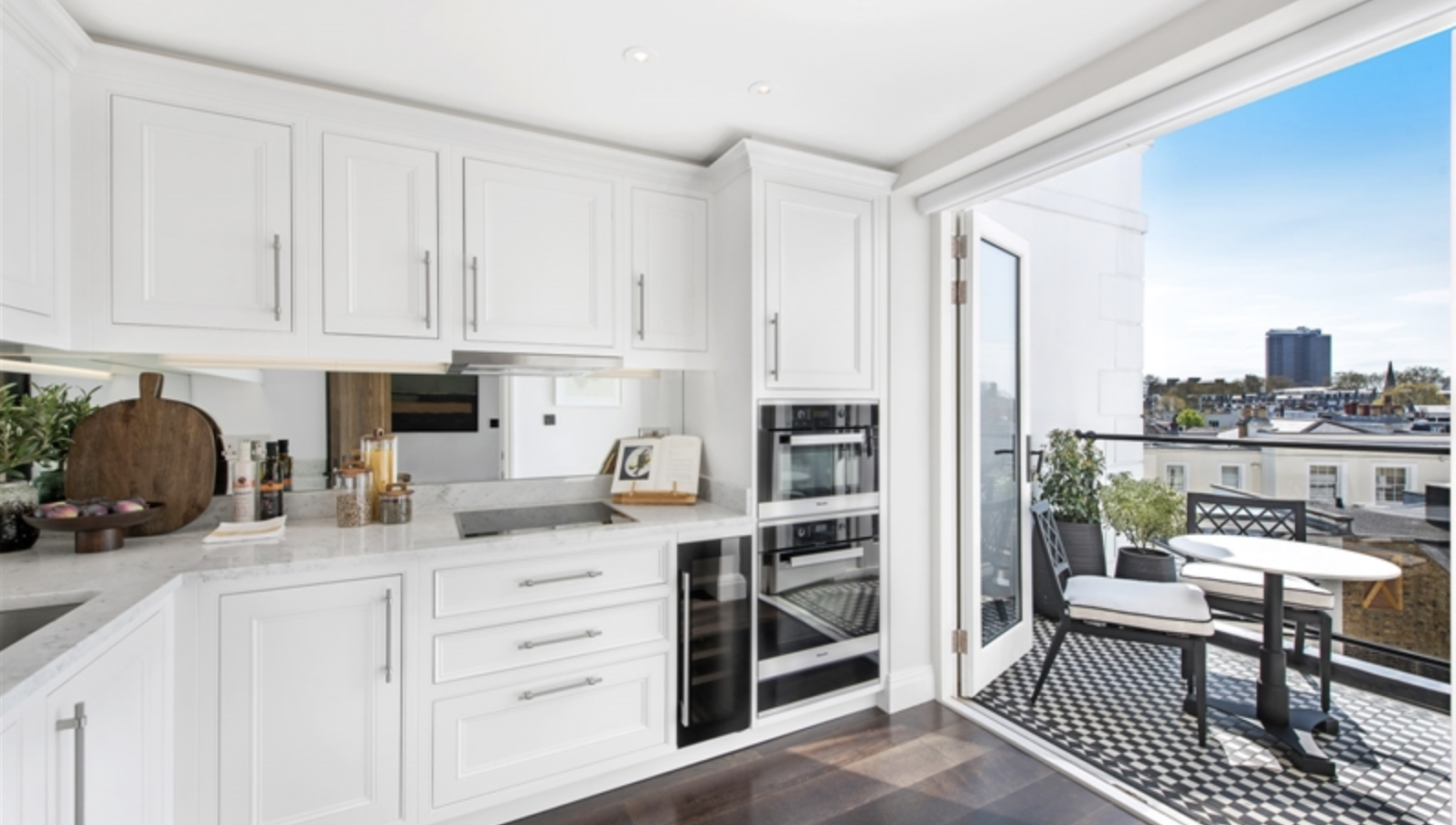Flat 9, 17 , Prince of Wales Terrace, London, W8 5PQ