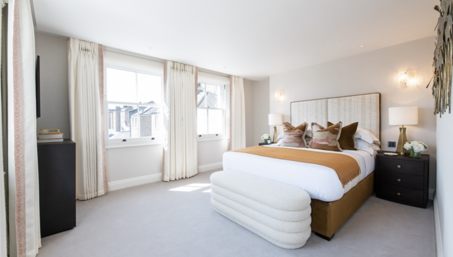 Flat 9, 17 , Prince of Wales Terrace, London, W8 5PQ