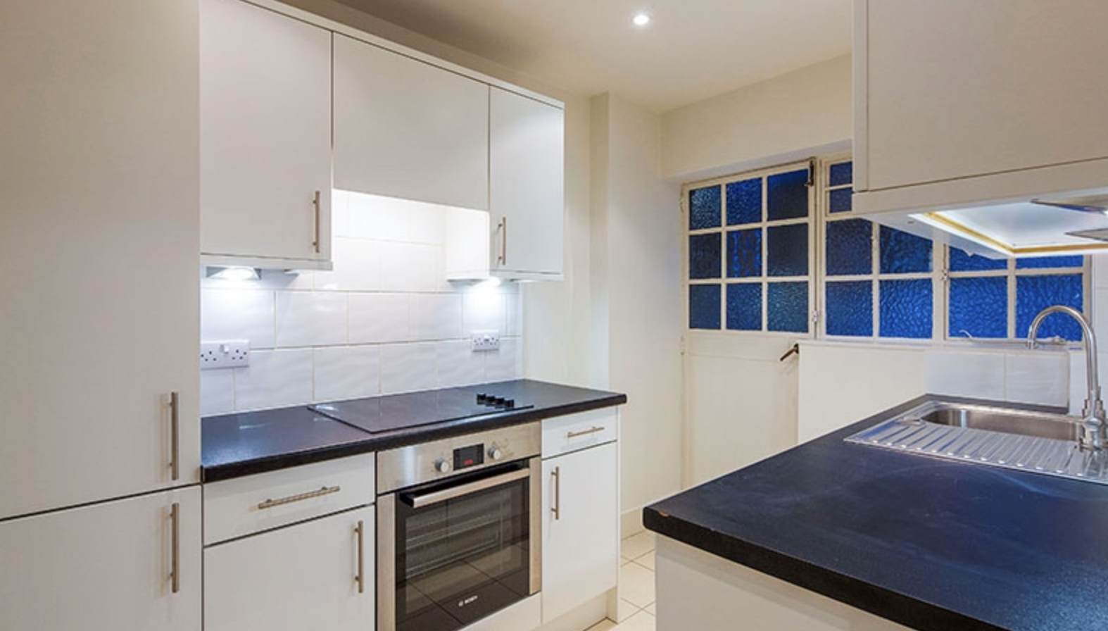 Pelham Court, Flat 26, 145, Fulham Road, London, SW3 6SH